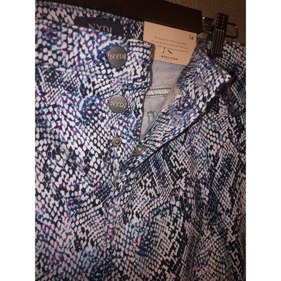 NYDJ  Preppy Mob Wife Hippie Sheri Slim Ankle Kingsnake Lift Tuck Edgy Jeans - Picture 4 of 11